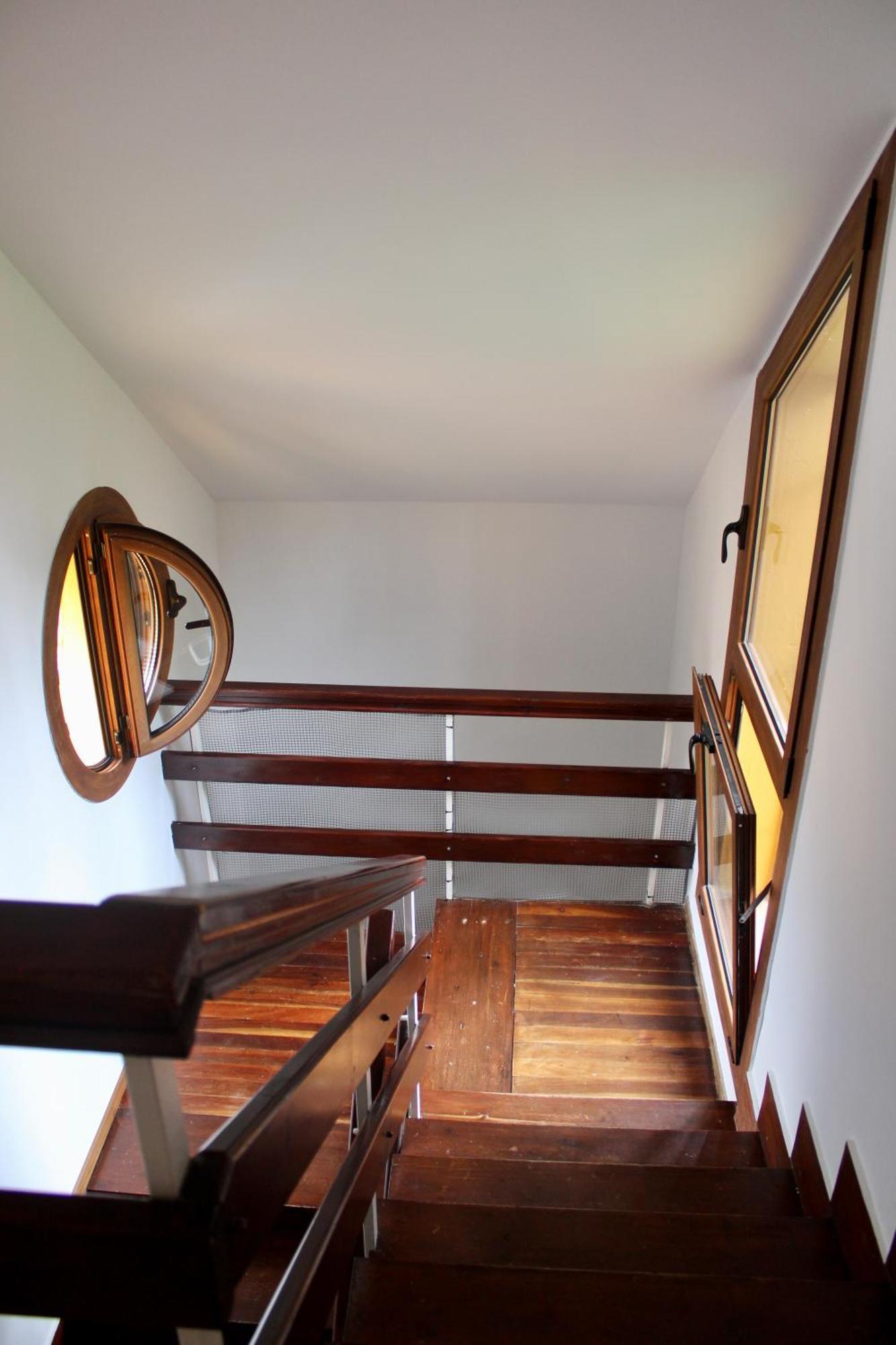Chalet En Комилас Екстериор снимка
